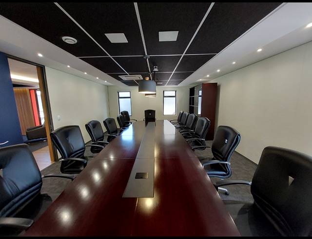 522M² OFFICE TO LET IN BEDFORDVIEW